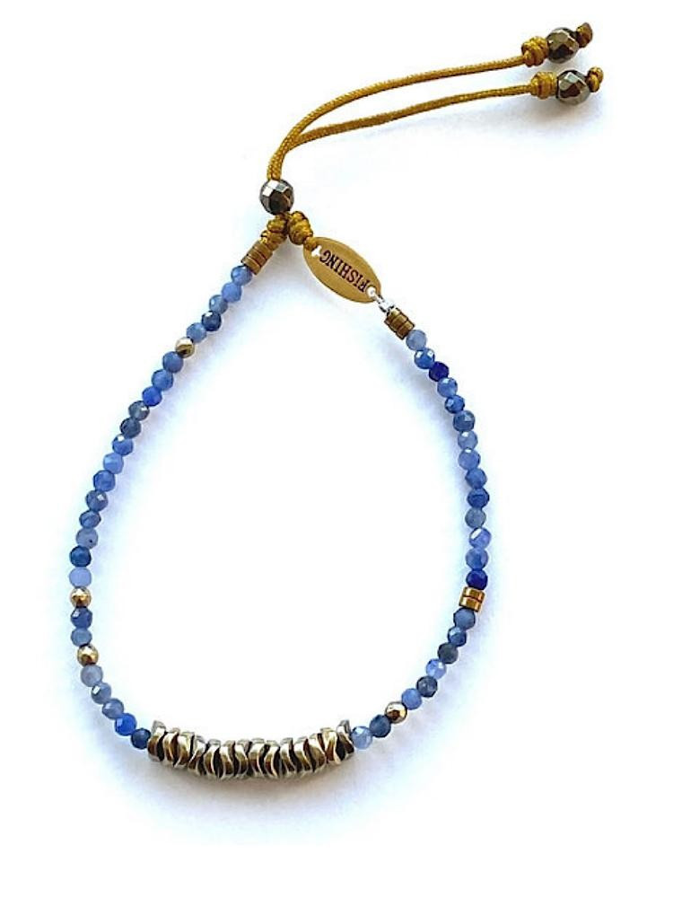Bracelet heishi bleu en pierres semi précieuses, pyrites, hématites sodalites et hématites. Melle Louise