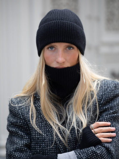 Col KOON 100% cachemire 6 fils couleur noir. Boutique Mademoiselle Louise - Melle Louise.