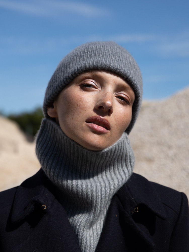 Col KOON 100% cachemire 6 fils couleur gris. Boutique Mademoiselle Louise - Melle Louise.