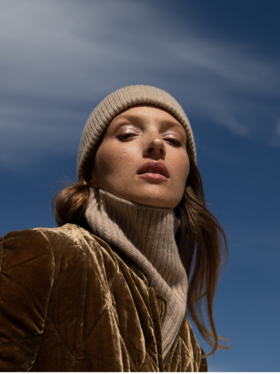 Col KOON 100% cachemire 6 fils couleur beige. Boutique Mademoiselle Louise - Melle Louise.