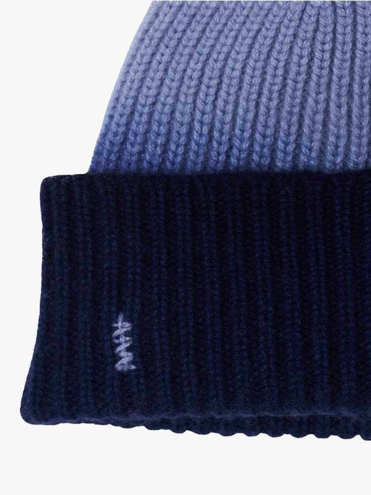 Bonnet KOON 100% cachemire 6 fils couleur deep dye bleu. Boutique Mademoiselle Louise - Melle Louise.