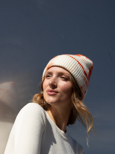 Bonnet KOON 100% cachemire 6 fils couleur orange tie and dye. Boutique Mademoiselle Louise - Melle Louise. 2