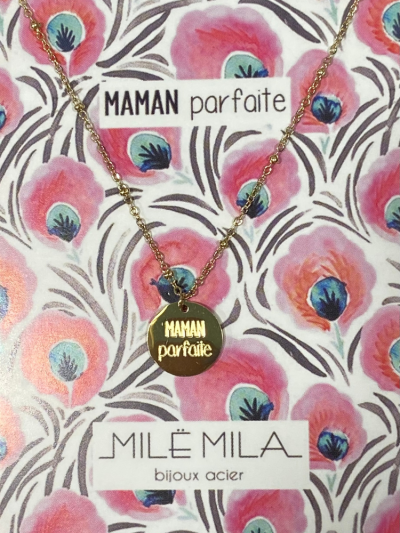 Collier pour maman en or acier inoxydable, réglable, inscription maman parfaite. Melle Louise.