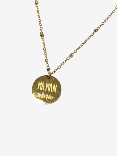 Collier pour maman en or acier inoxydable, réglable, inscription maman adorée. Boutique Mademoiselle Louise.