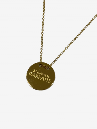Collier long pour maman en or acier inoxydable, réglable, inscription maman parfaite. Melle Louise.