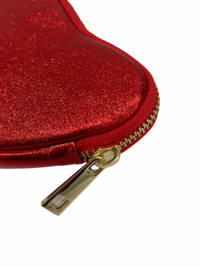 Porte monnaie en forme de coeur rouge avec finitions dorée. Boutique Mademoiselle Louise - Melle Louise.