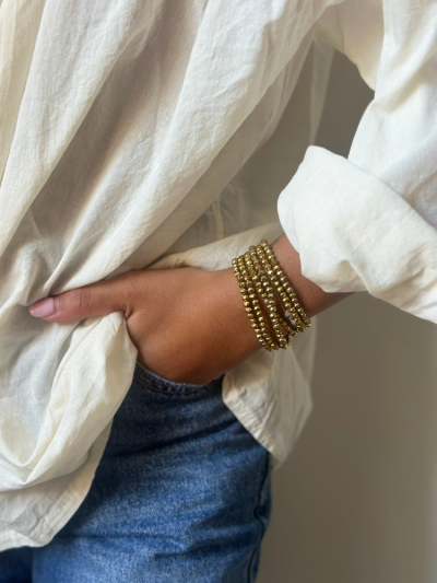 Bracelet multi tours en perles de cristal facettés or. Boutique Mademoiselle Louise - Melle Louise.