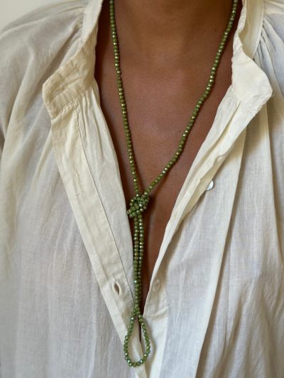 Bracelet multi tours en perles de cristal facettés vert amande. Boutique Mademoiselle Louise - Melle Louise. 2