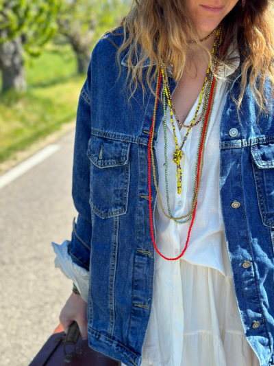 Bracelet multi tours en perles de cristal facettés corail. Boutique Mademoiselle Louise - Melle Louise.