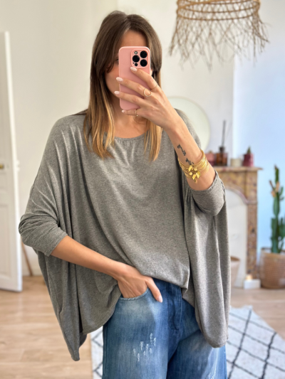 T-shirt manches 3/4 coupe oversize col rond. T-shirt oversize gris. Mademoiselle Louise.