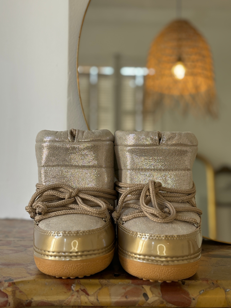 Boots MOON gold