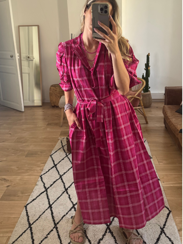 Robe SACHA fuchsia à carreaux