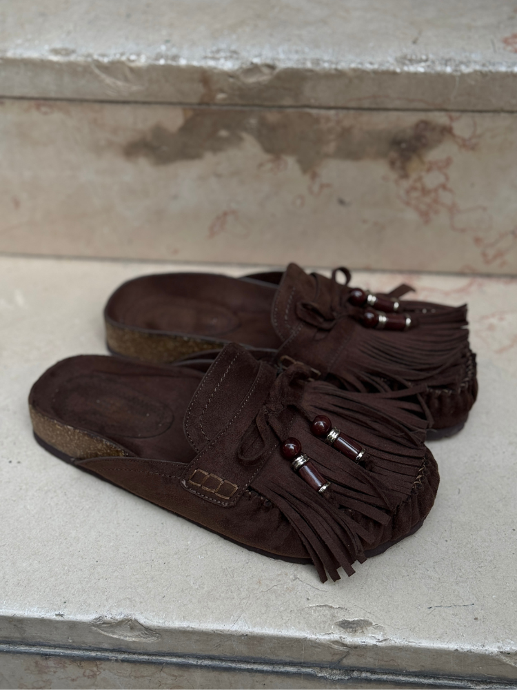 Mules AKA à franges choco