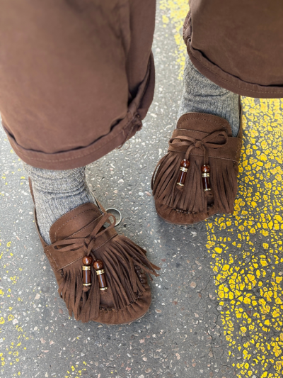 Mules AKA à franges choco