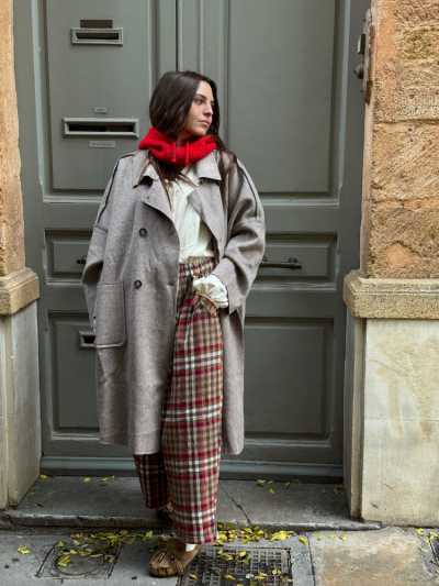 Pantalon NILA à carreaux rouge 2