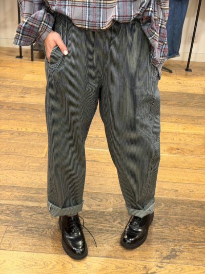 Pantalon RIO rayé marine