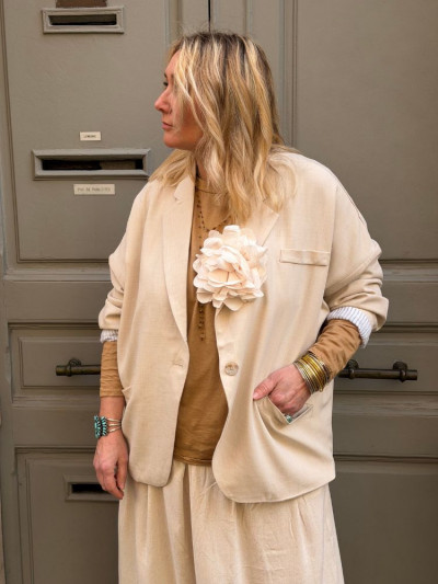 Broche ROSITA écru 2