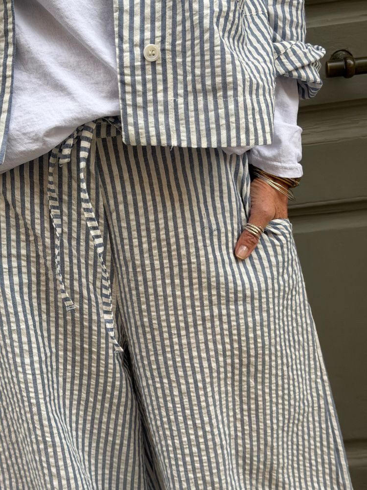 Pantalon BONNIE rayé bleu