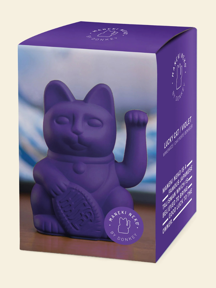 Chat chanceux violet