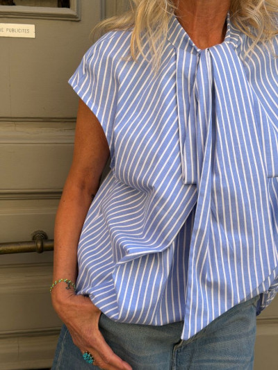 Top ROSA rayé bleu 2