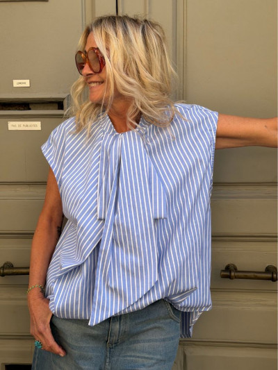 Top ROSA rayé bleu 2