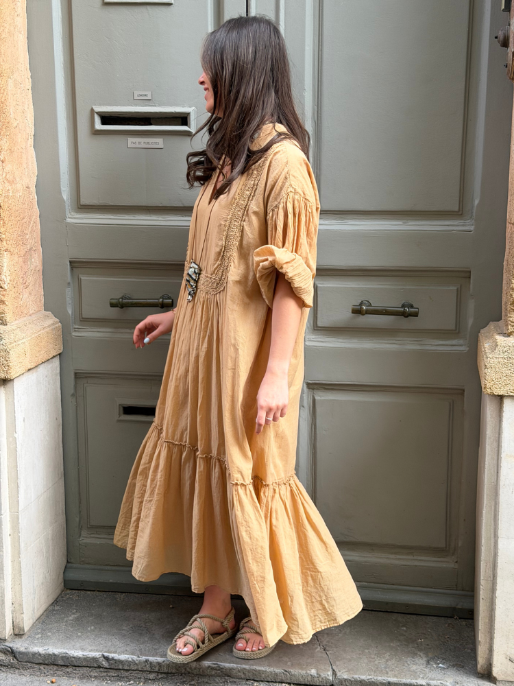 Robes HADES camel
