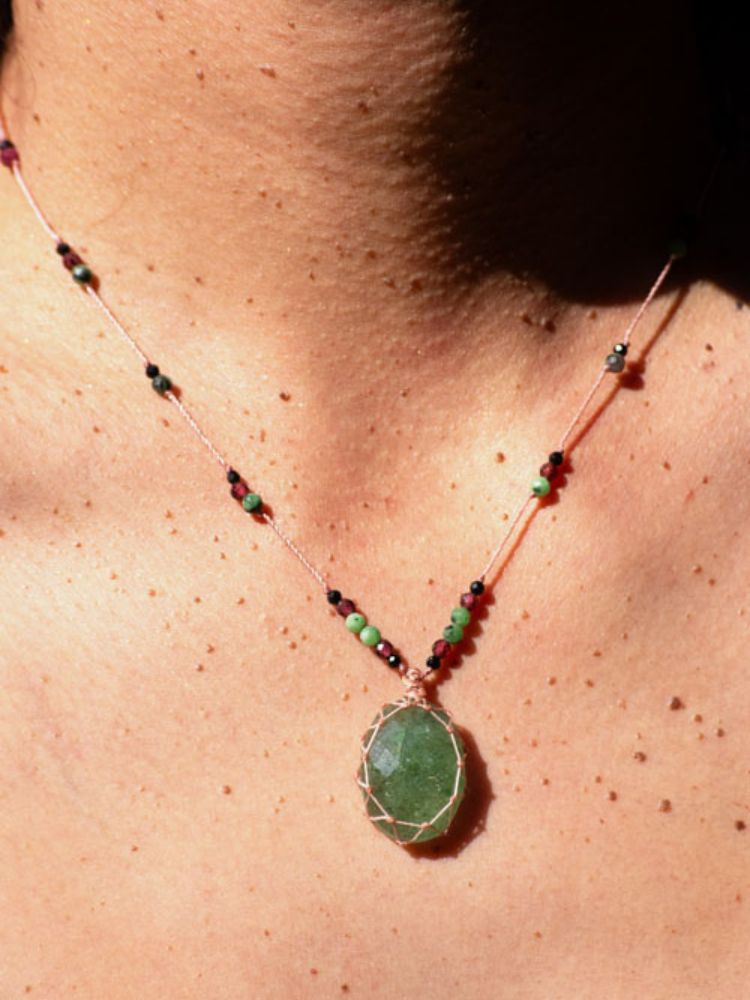 Petit talisman QUARTZ framboise vert
