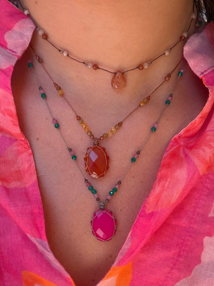 Petit talisman AGATE fushia
