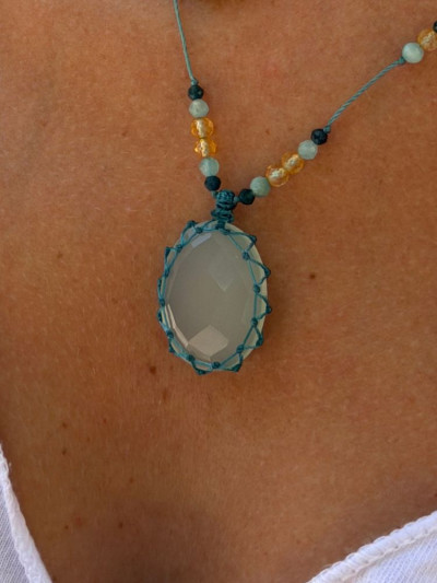 Petit Talisman LEA Calcédoine 2