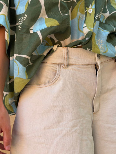 Short TIM écru