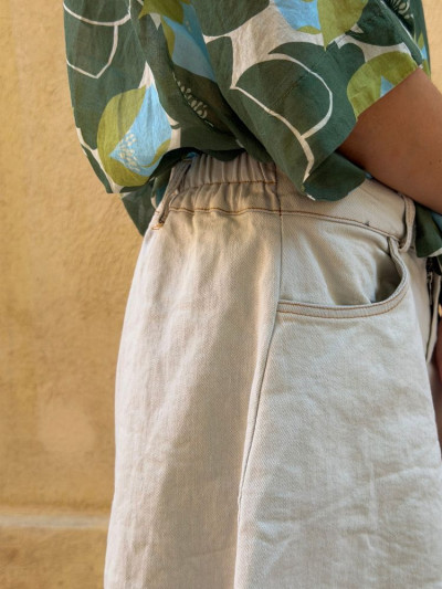 Short TIM écru