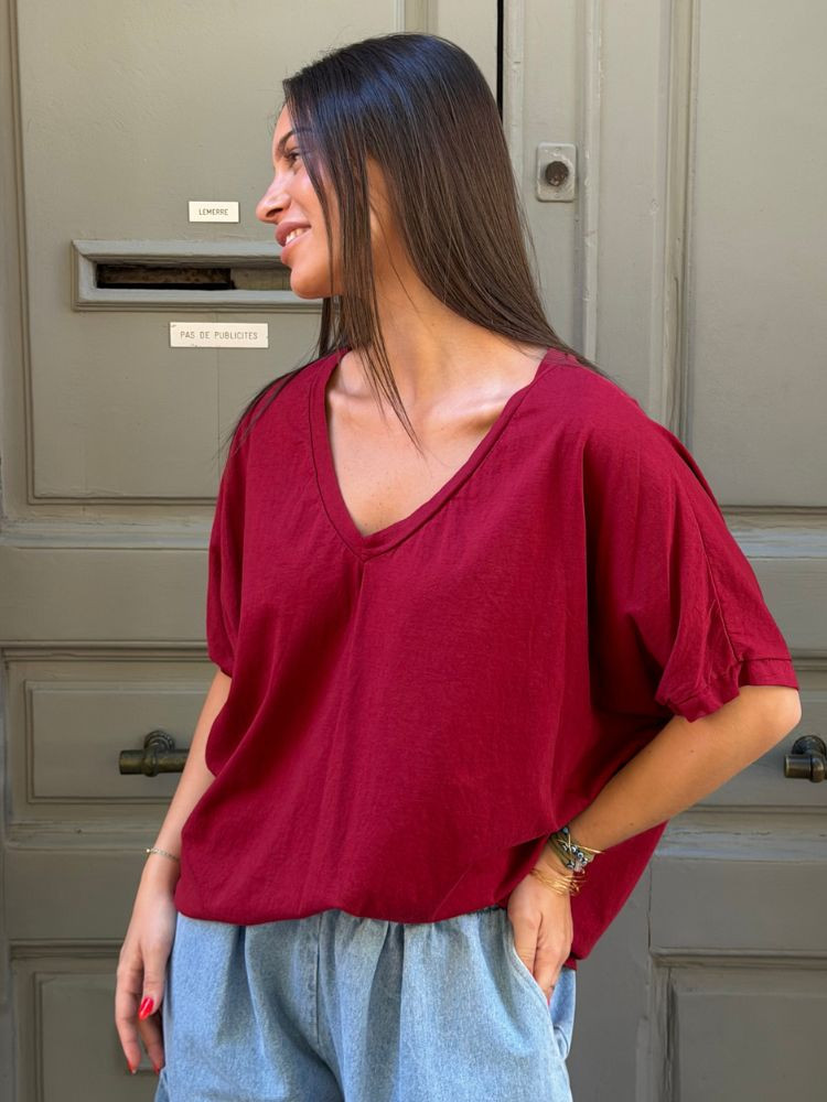 T-shirt NINO bordeaux col v