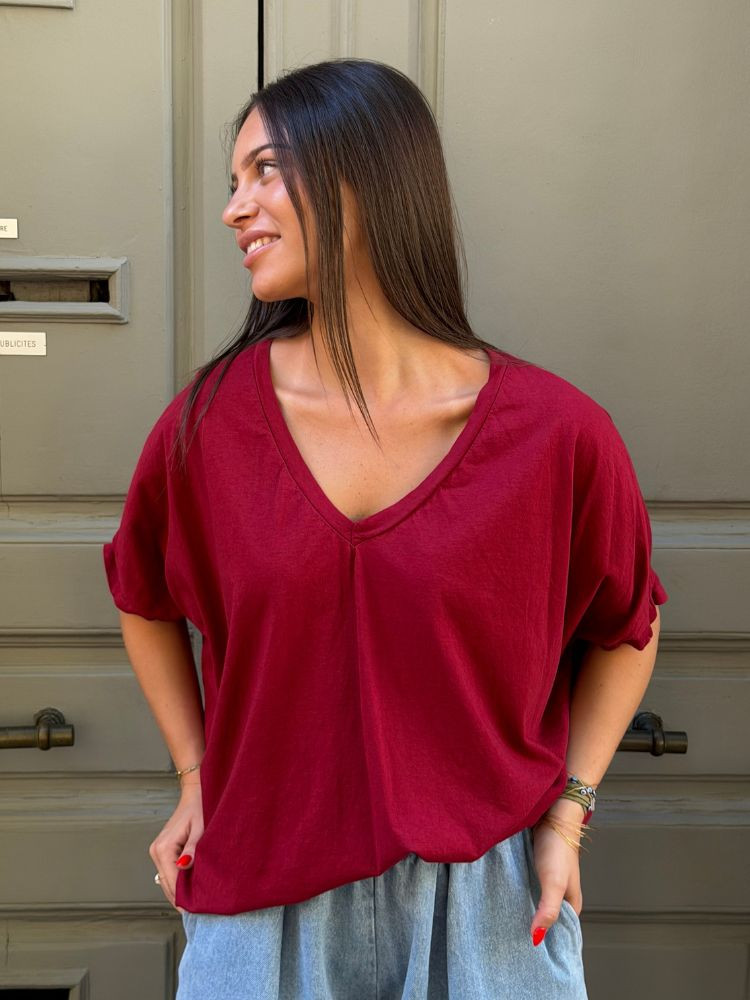 T-shirt NINO bordeaux col v
