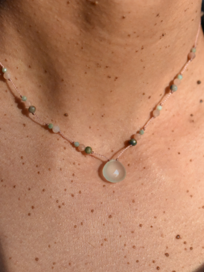 Collier DROP calcédoine nova