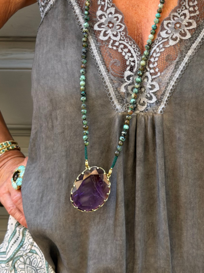 Sautoir DALIA violet à perles 2