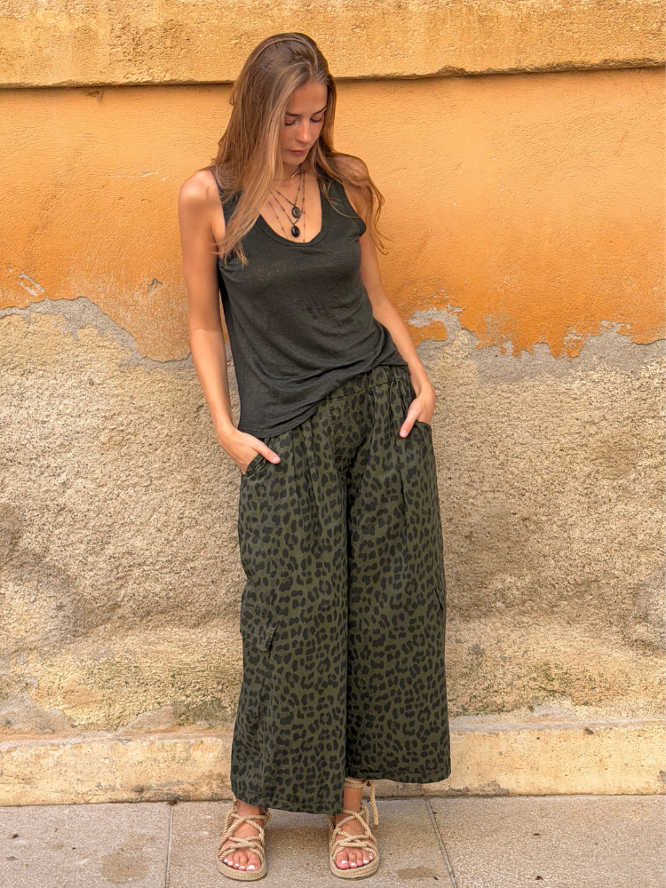 Pantalon SOLA léopard vert