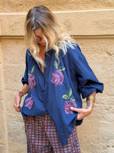 Chemise JOHANA brodée marine