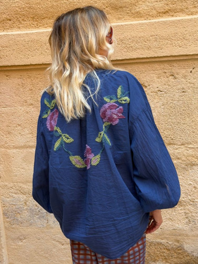 Chemise JOHANA brodée marine 2
