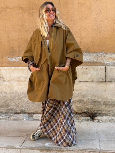 Cape GIGI camel 2