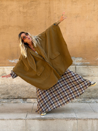 Cape GIGI camel 2
