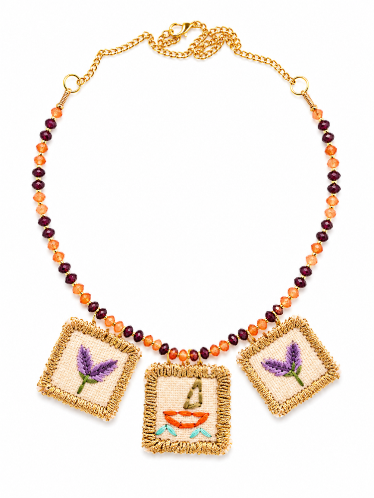 Collier NOE 11