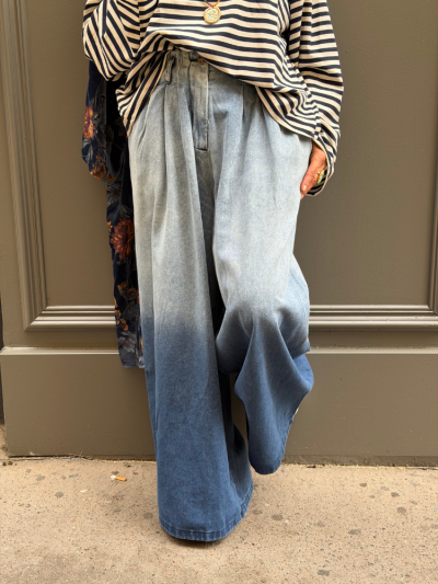 Jean LILI bleu