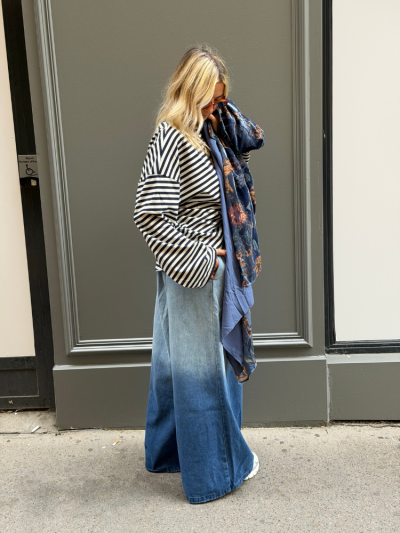 Jean LILI bleu