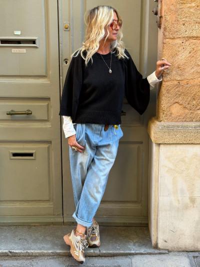 Pull LYA noir 2