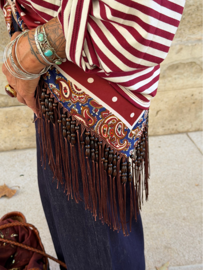 Foulard AGATHA à franges bordeaux