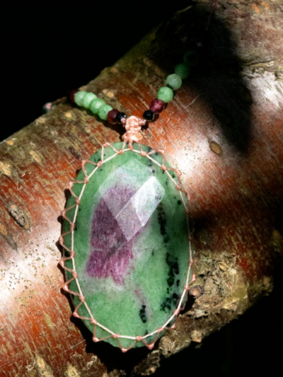 Grand talisman rubis zoisite